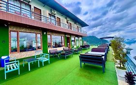 The Four Season Hotel & Resort, Manali - A Boutique Wellness Hotel Manali